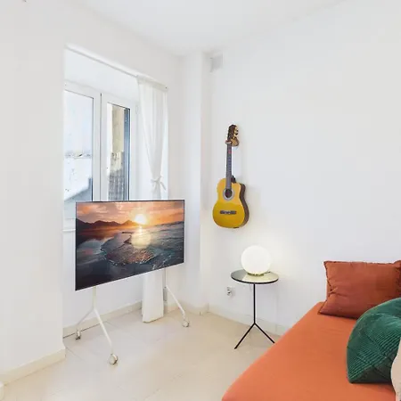 Apartman Cozy 1br W/ Ac & Shared Garden - | By Airnest