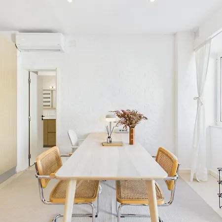 شقة Cozy 1br W/ Ac & Shared Garden - | By Airnest ألمادا