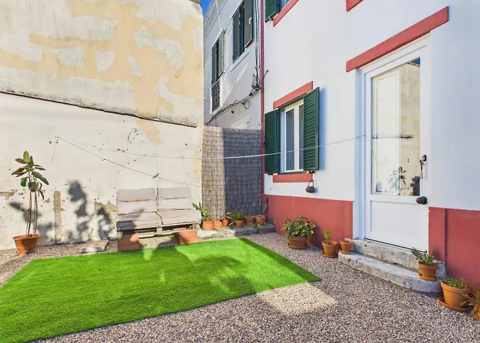 Cozy 1br W/ Ac & Shared Garden - | By Airnest * Almada